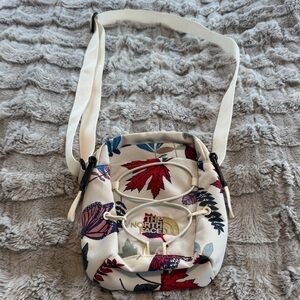 The North Face Jester Crossbody Bag